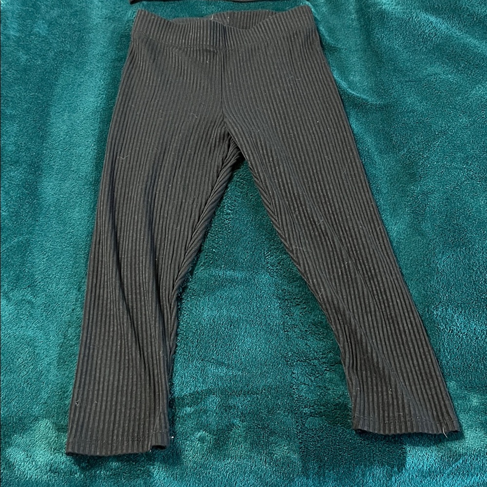 Black Ribbed Leggings